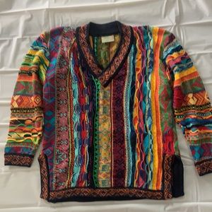 Rare vintage Coogi v-neck multicolor sweater. Size men small